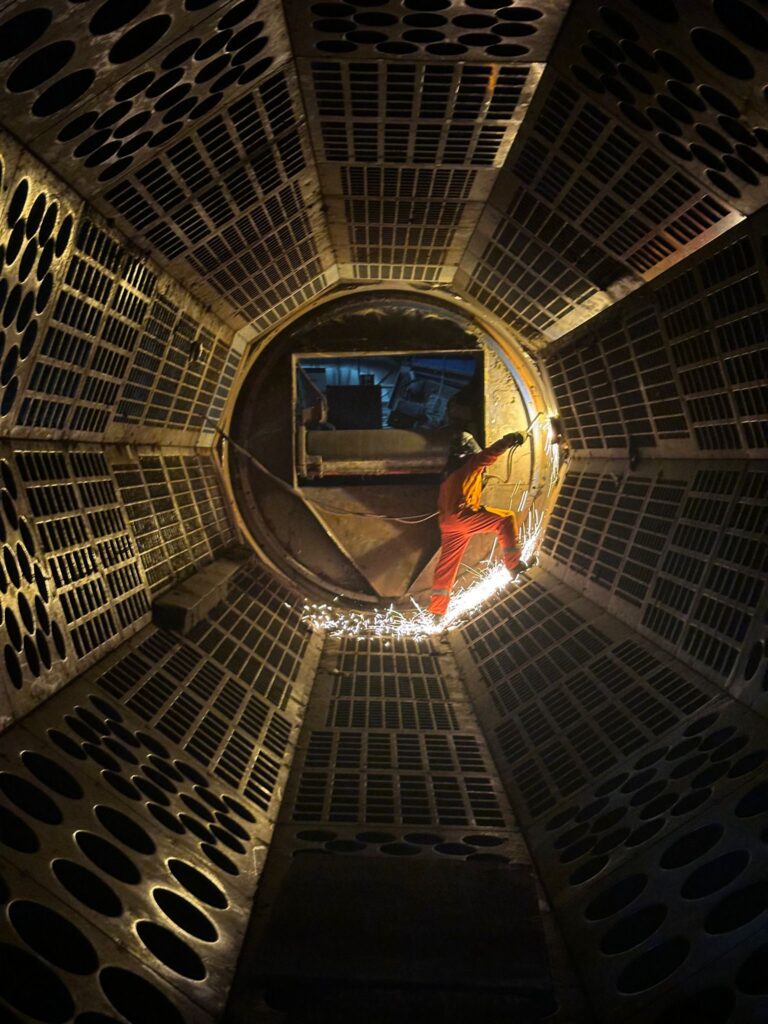 PHOTO-2024-12-10-16-37-41 2 PHOTO 2024 12 10 16 37 41 2